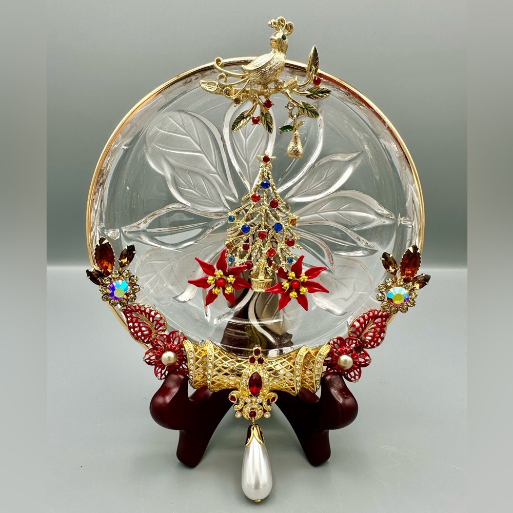Holiday Jewelry Art on Pressed Glass Poinsettia Dish